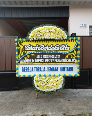 Papan Bunga Duka di Margagiri